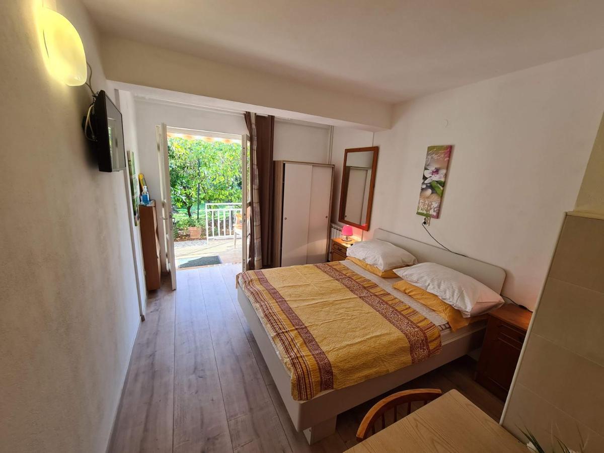 Apartments Ana Медулин Экстерьер фото