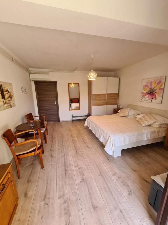 Apartments Ana Медулин Экстерьер фото