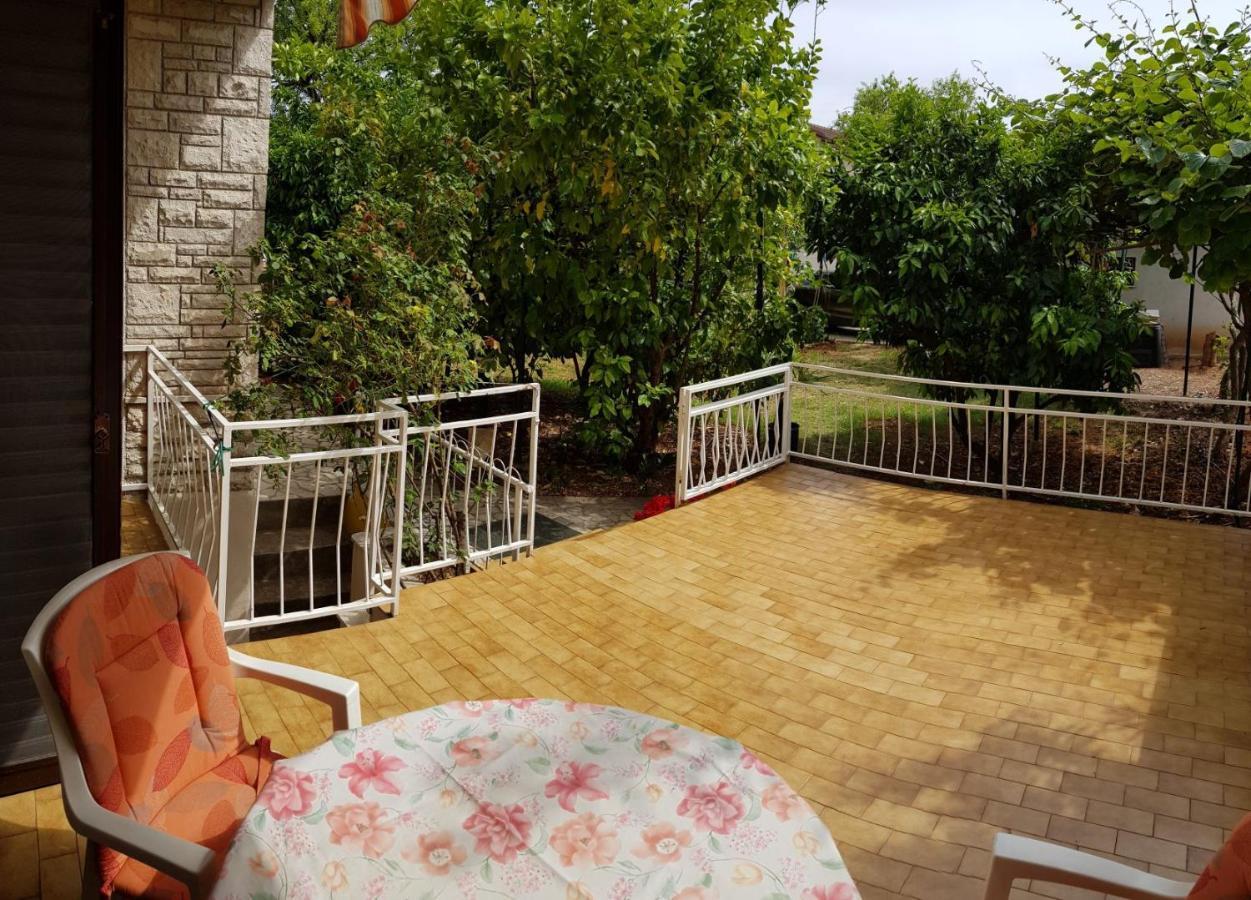 Apartments Ana Медулин Экстерьер фото