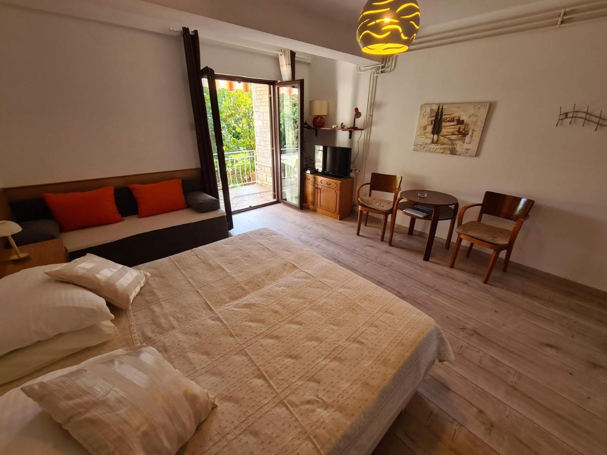 Apartments Ana Медулин Экстерьер фото