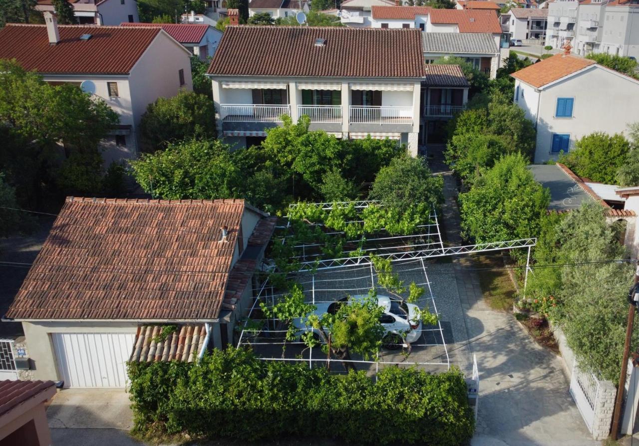 Apartments Ana Медулин Экстерьер фото